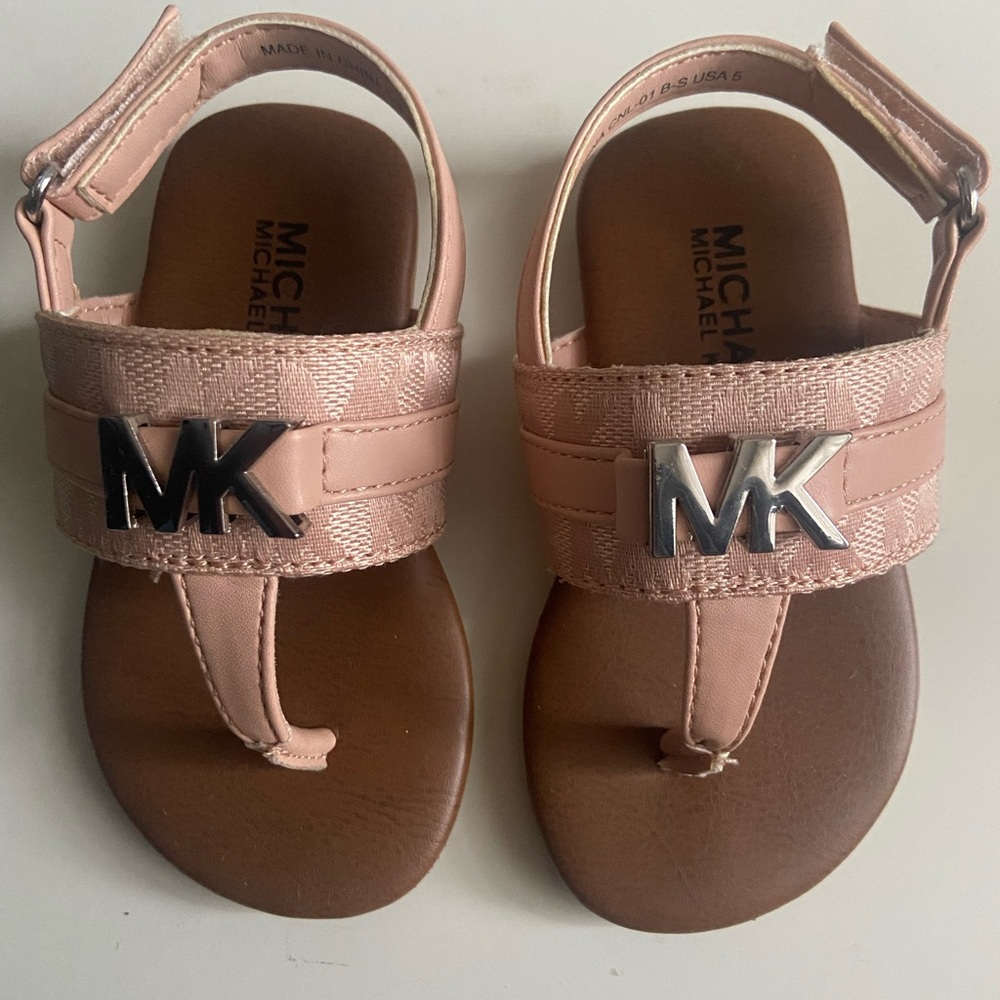 Girls Micheal Kors Sandals size 5